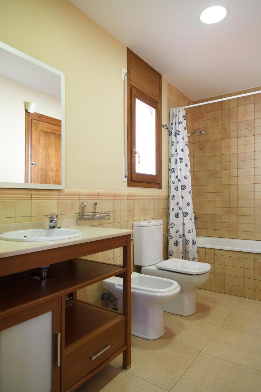 Uhc Bosque II Family Complex Villa Hospitalet De L'Infant Exterior photo